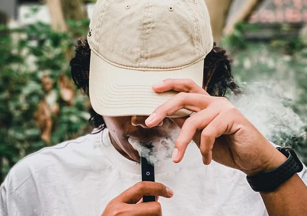 How to quit smoking with Relx vapes 1 Vaping 2