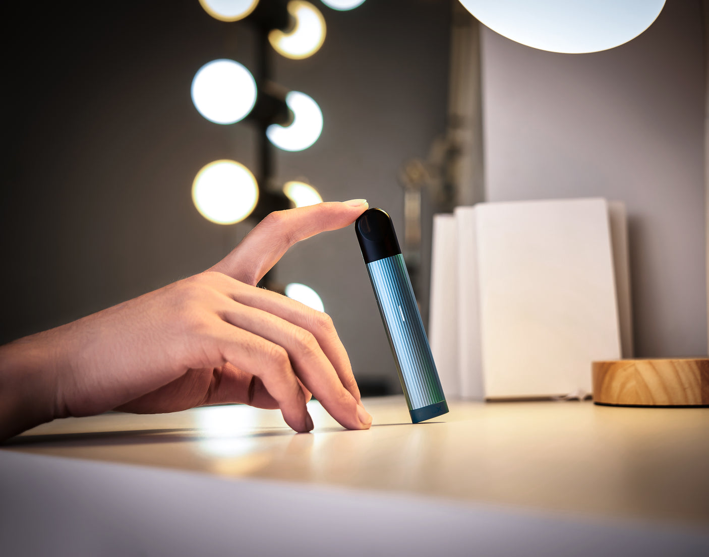 Why RELX Infinity's Mouthpiece Design Enhances Your Vaping Experience