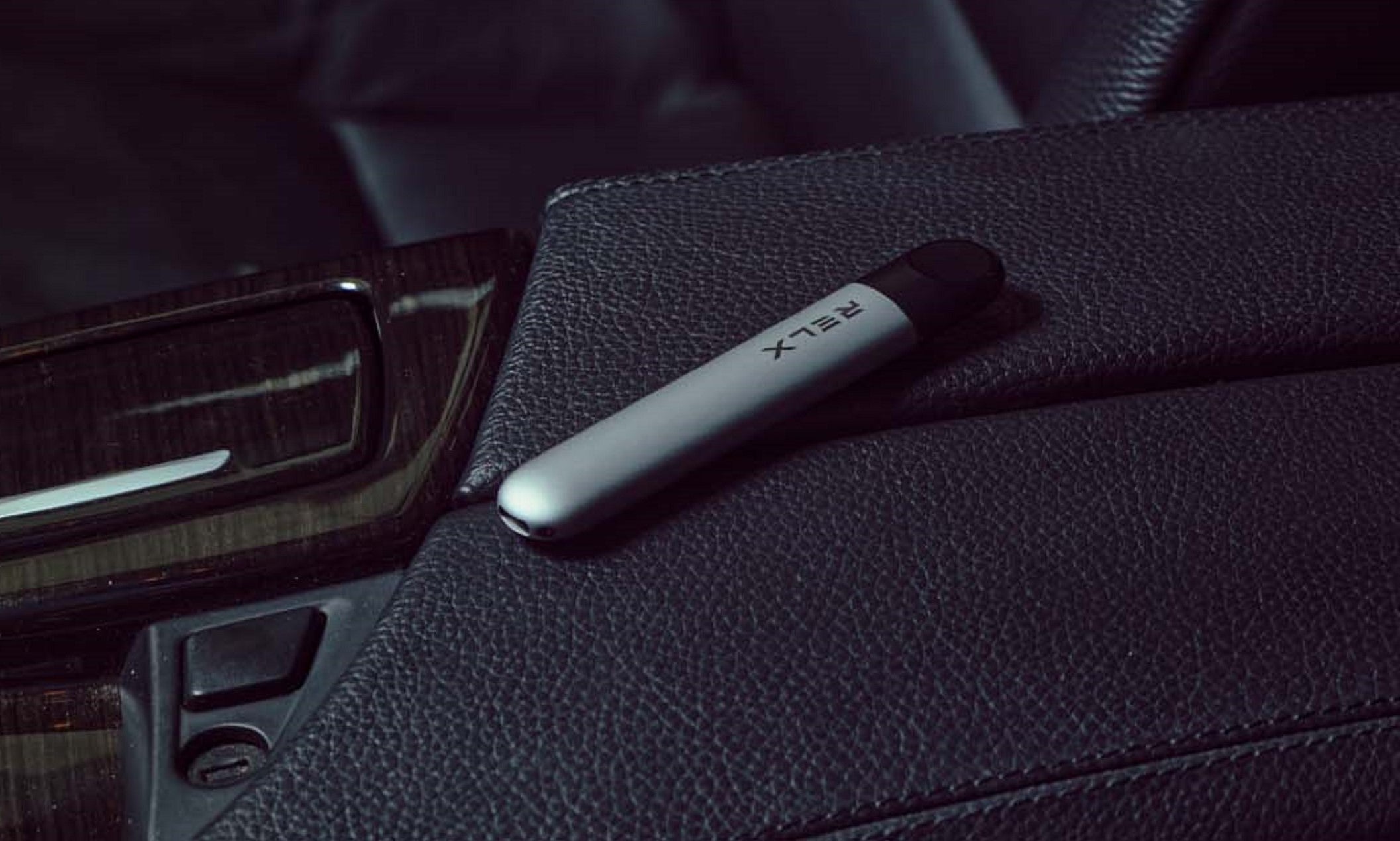 Authentic vs. Fake RELX Pods: Spotting Counterfeits